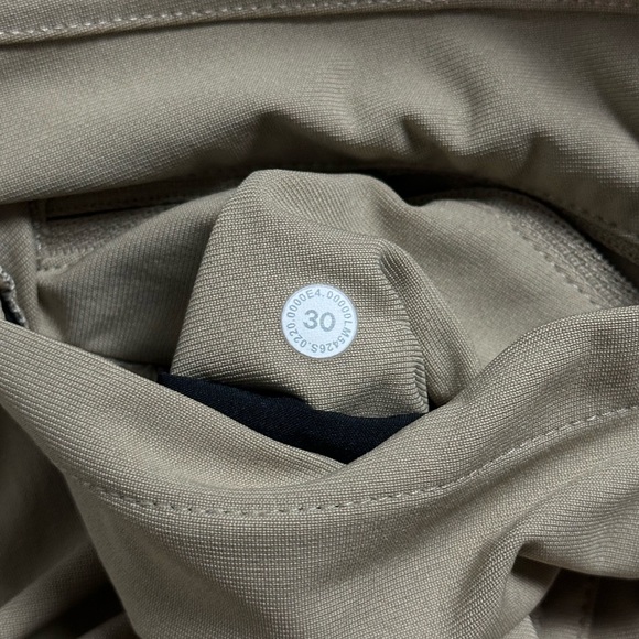 Lululemon Pants - Picture 8 of 9